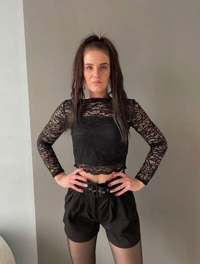  ,   Anastasia, 28 ,     