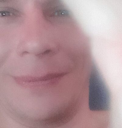  ,   Pavel, 44 ,   ,   