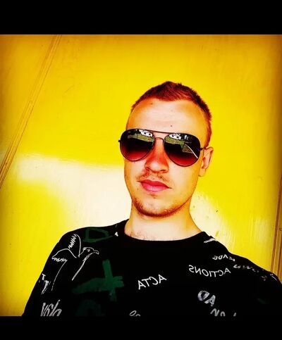  ,   Oleksiy, 25 ,   ,   