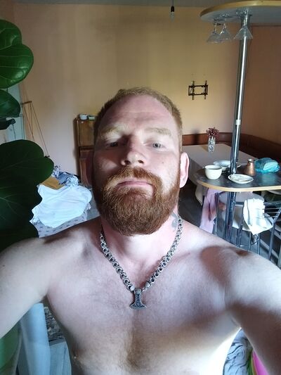  ,   Vladislav, 36 ,   ,   