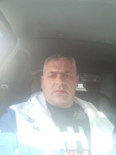  ,   Igor, 49 ,   ,   , c 