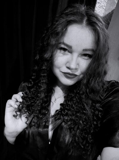  ,   Olya, 29 ,   