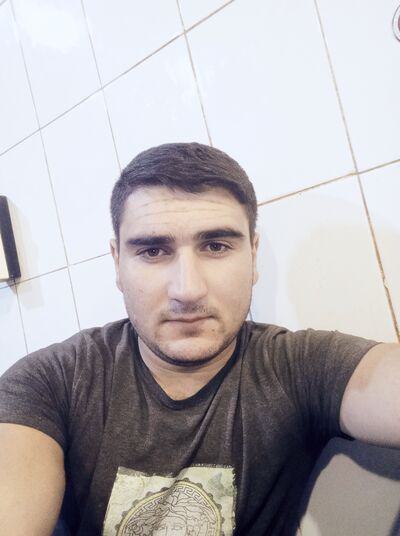  ,   Arman, 24 ,   ,   