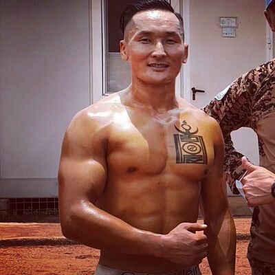  ,   Badgaa, 33 ,   ,   