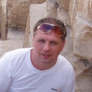  ,   Sasha, 53 ,   