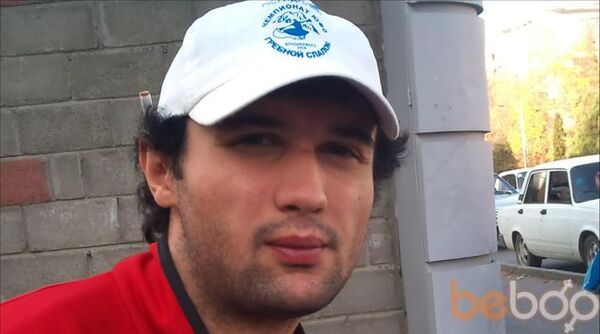  ,   Dominic, 37 ,   ,   , c 