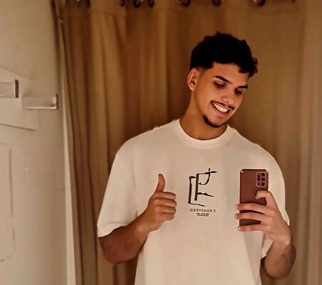  --,   Leo, 20 ,   ,   