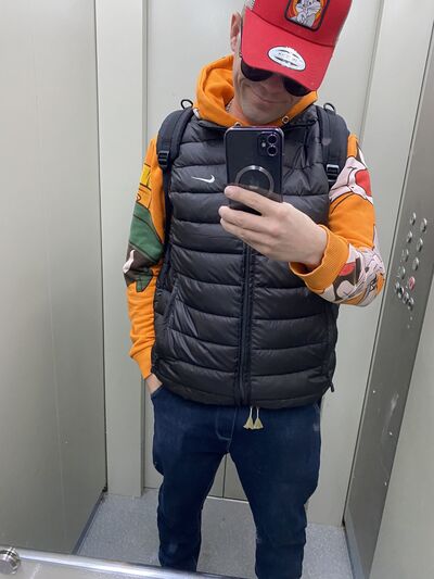  ,   Artem, 37 ,   ,   , c , 