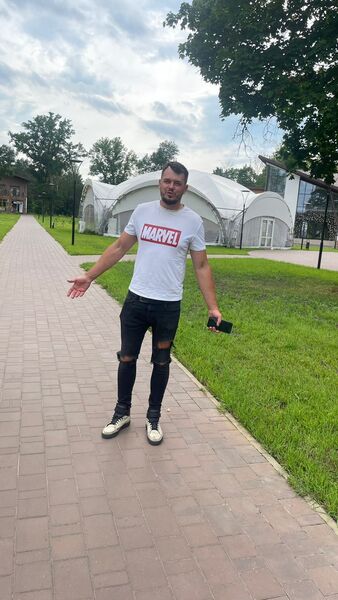  ,   Igor, 34 ,   ,   