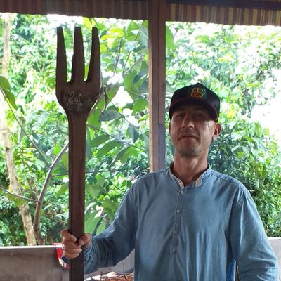  ,   Adam, 42 ,   ,   