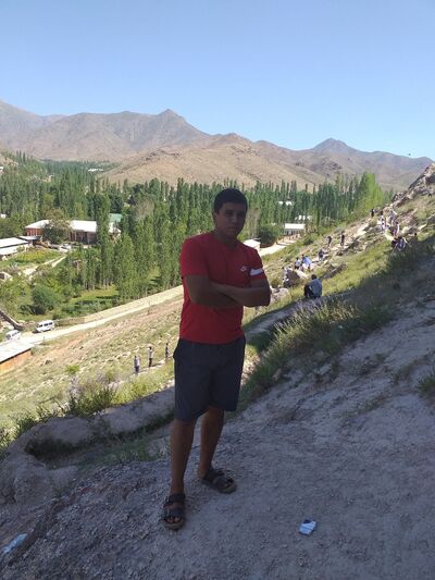  ,   Elbek, 32 ,   ,   , c 