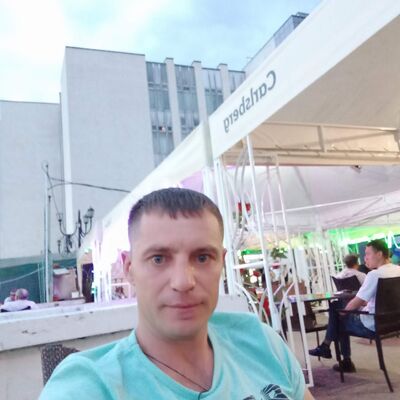  ,   Eduard, 40 ,   ,   