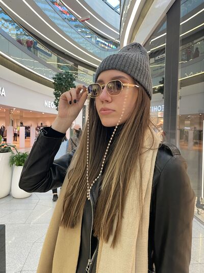  -,   Lana, 23 ,   ,   , c 