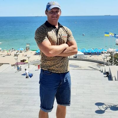  ,   Alexey, 39 ,   ,   