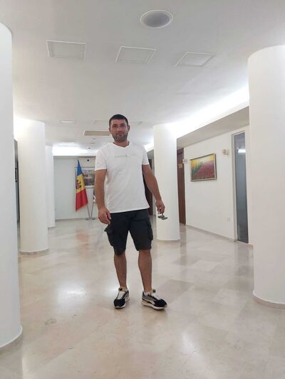  Or Yehuda,   Nikolai, 37 ,   ,   