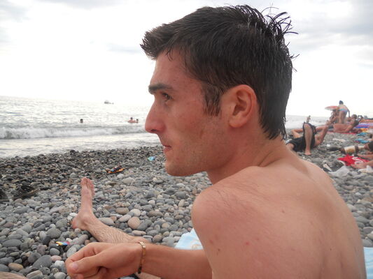  ,   Nodiko, 33 ,   