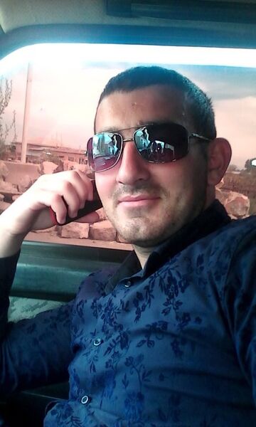  ,   Sergo, 33 ,   