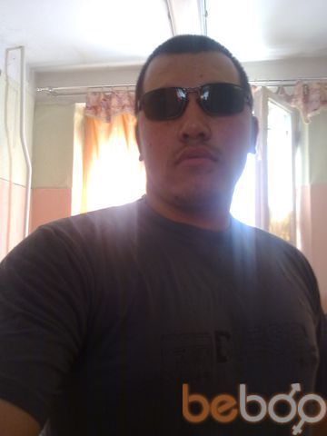  933464  Otashi, 35 ,    
