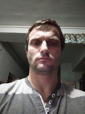  ,   Oleg, 44 ,   ,   , c 