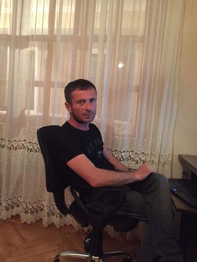  ,   Zviadi, 47 ,   ,   , c 