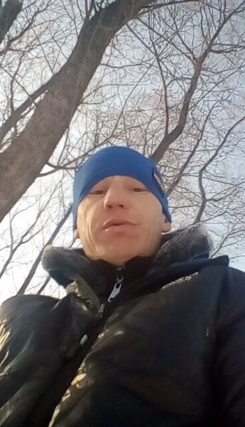  ,   Viktor, 39 ,   ,   , c 
