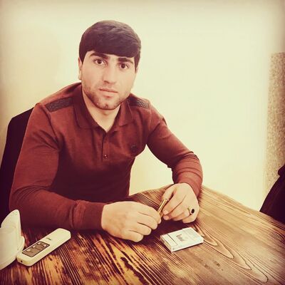  ,   Saro, 26 ,  