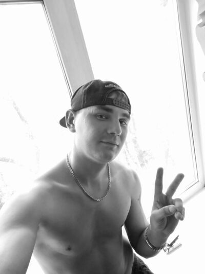  ,   Rinat, 32 ,   ,   