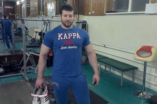  ,   Slavik, 36 ,   ,   , c 