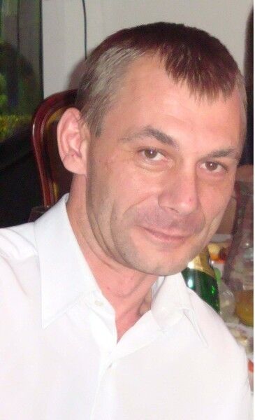  16221494  Alex, 54 ,    -