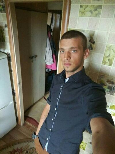  ,   Artur, 28 ,   ,   , c 