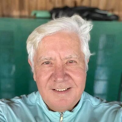  Abbots Langley,   Davis, 60 ,   ,   