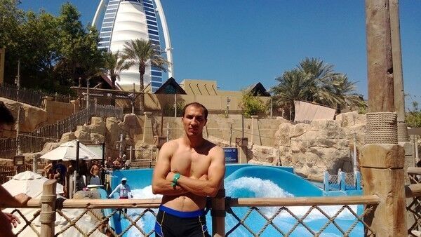  10323094  Arslan, 39 ,    
