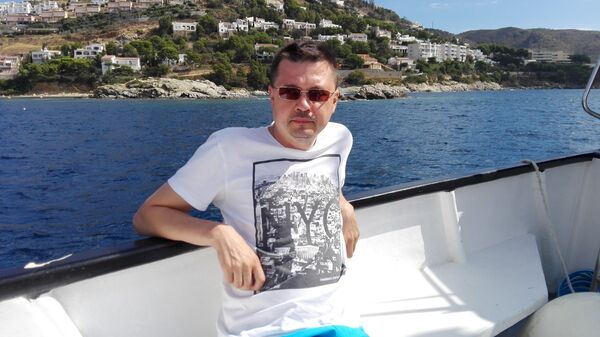  ,   Konstantin, 42 ,   ,   , c 