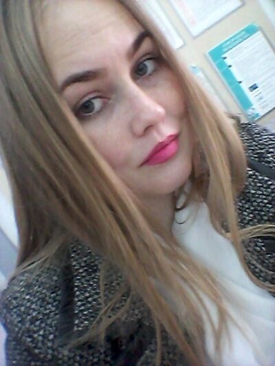  ,   Marina, 37 ,   ,   