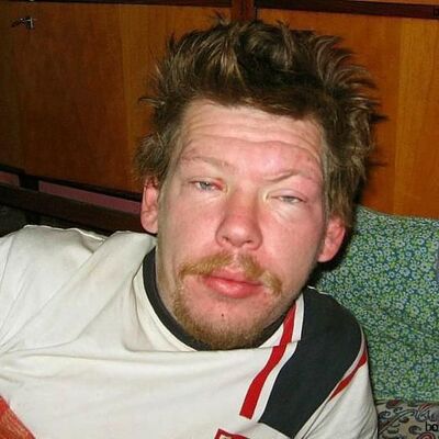  -,   Nikolai, 40 ,   ,   