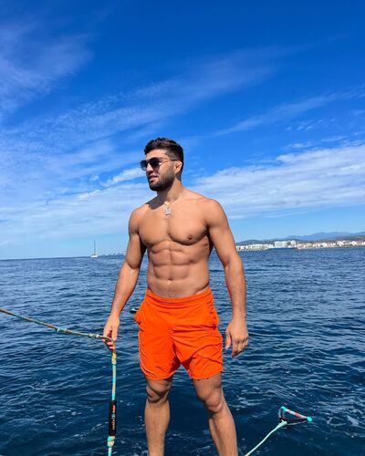  ,   , 24 ,   