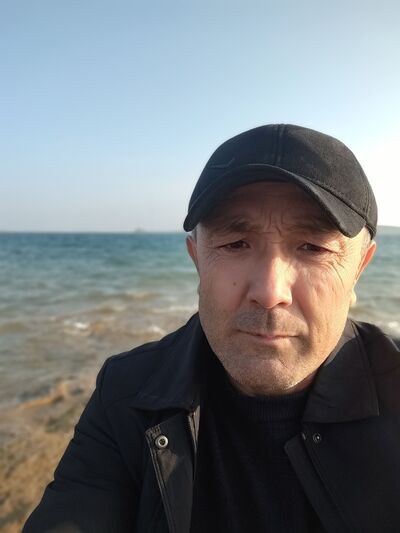  ,   Ubaydullo, 44 ,   ,   