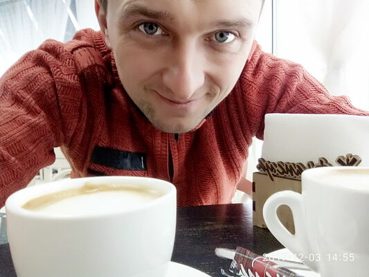  ,   Petro, 43 ,   