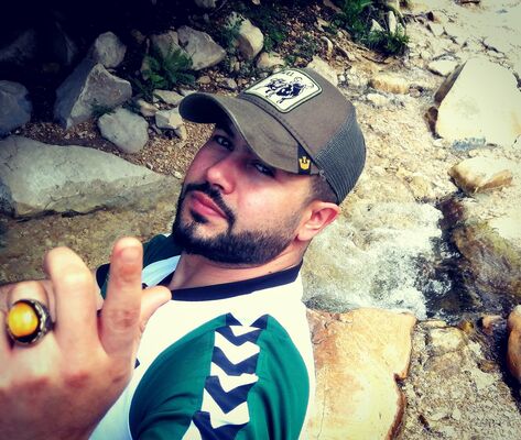  ,   Hakim, 32 ,   ,   