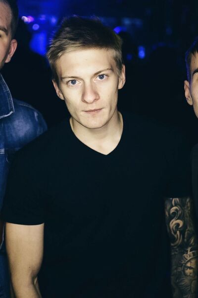  ,   Rashrides, 28 ,   ,   