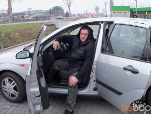  ,   Mister credo, 54 ,  