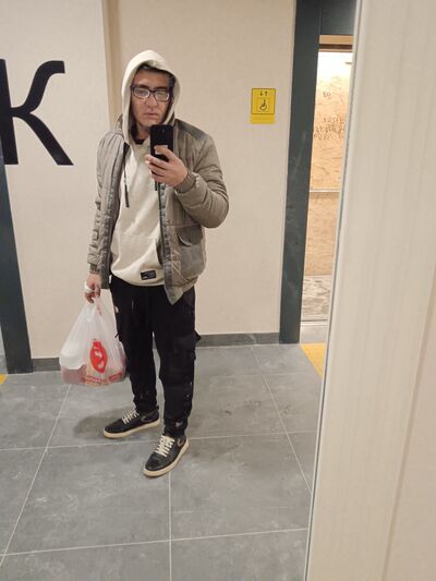  ,   Hursant, 30 ,   ,   