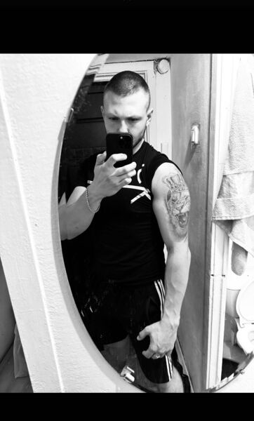  ,   Egor, 20 ,   ,   , c 
