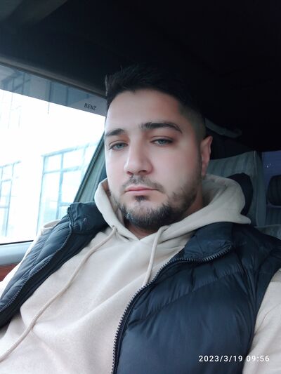  ,   Tomi, 33 ,   ,   
