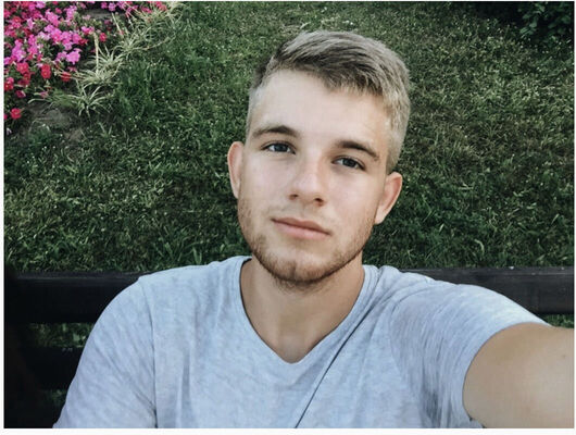  ,   Adam, 31 ,   ,   