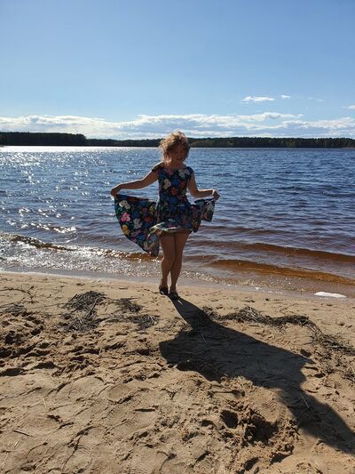  ,   Elena, 45 ,   ,   , c 