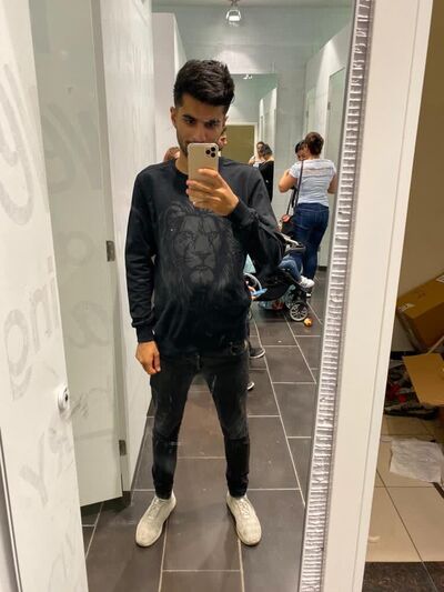  ,   Farshad, 24 ,   ,   