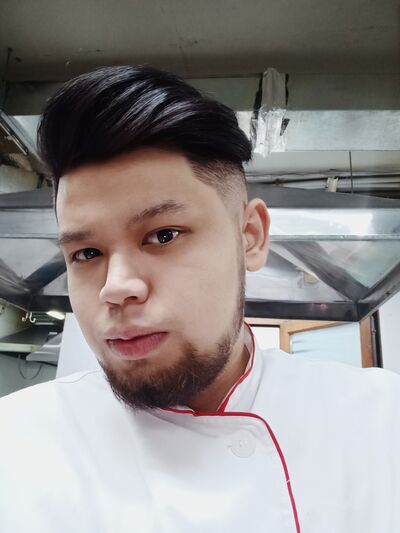  ,   AziAkybek, 28 ,   ,   