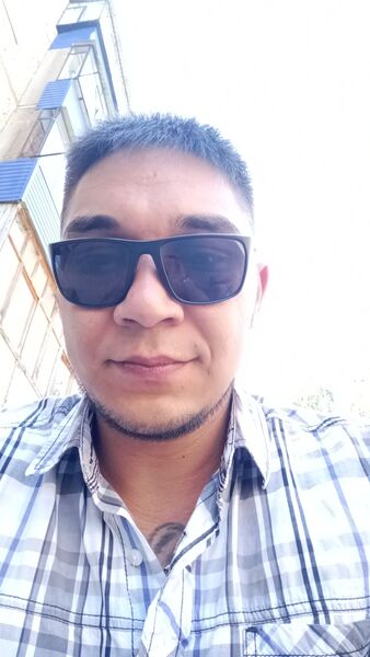  ,   Ruslan, 32 ,   ,   , 