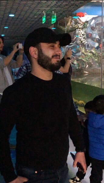  ,   Hovo, 29 ,   ,   